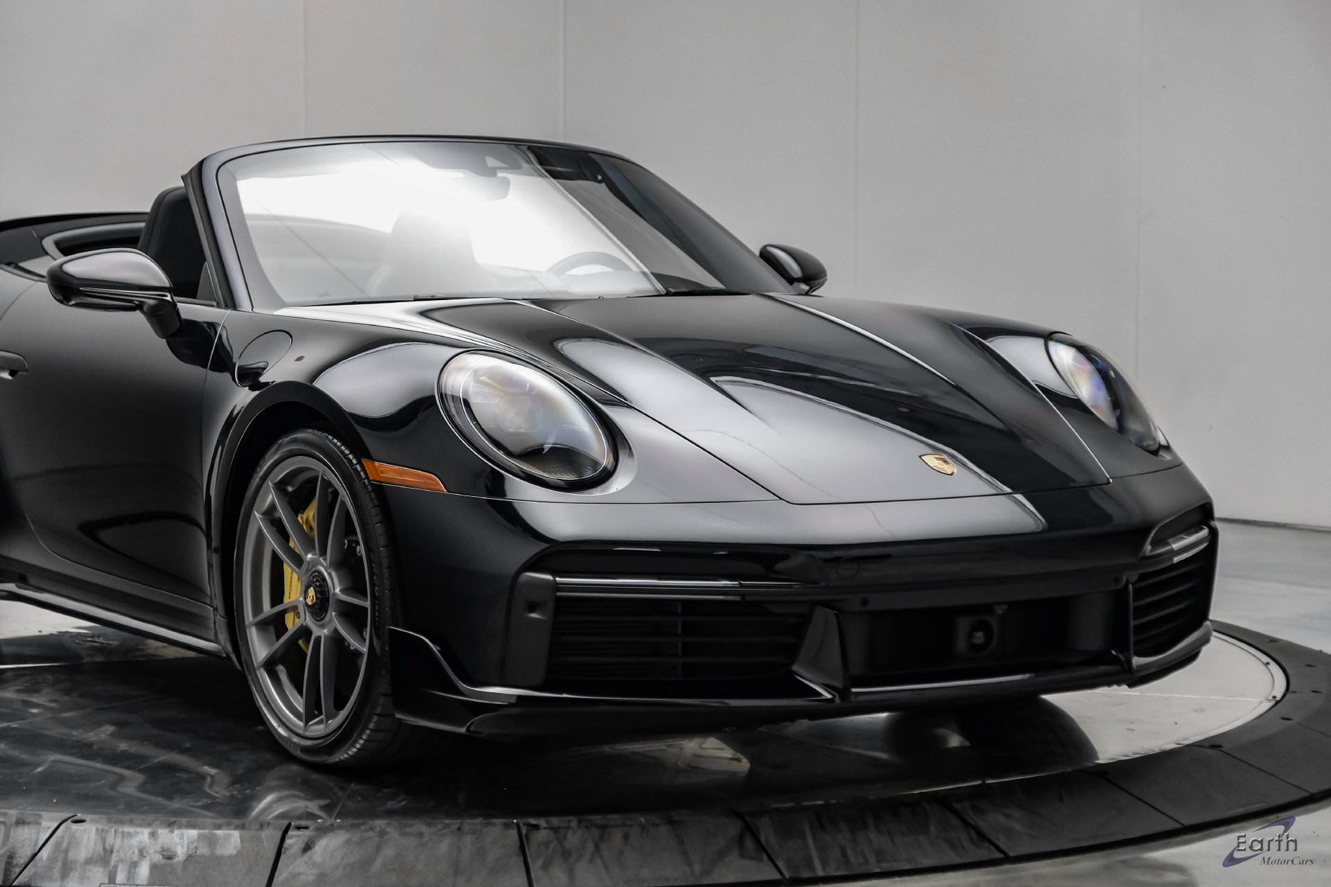 Used 2025 Porsche 911 Turbo S w/ Exterior Sport Package AWD/4WD image 35