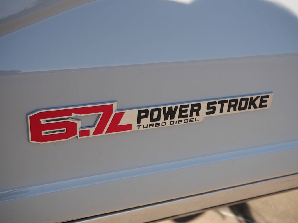 New 2026 Ford F350 Platinum w/ FX4 Off-Road Package image 9