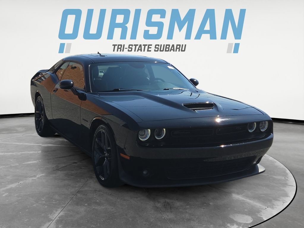 Used 2022 Dodge Challenger R/T w/ Plus Package image 1