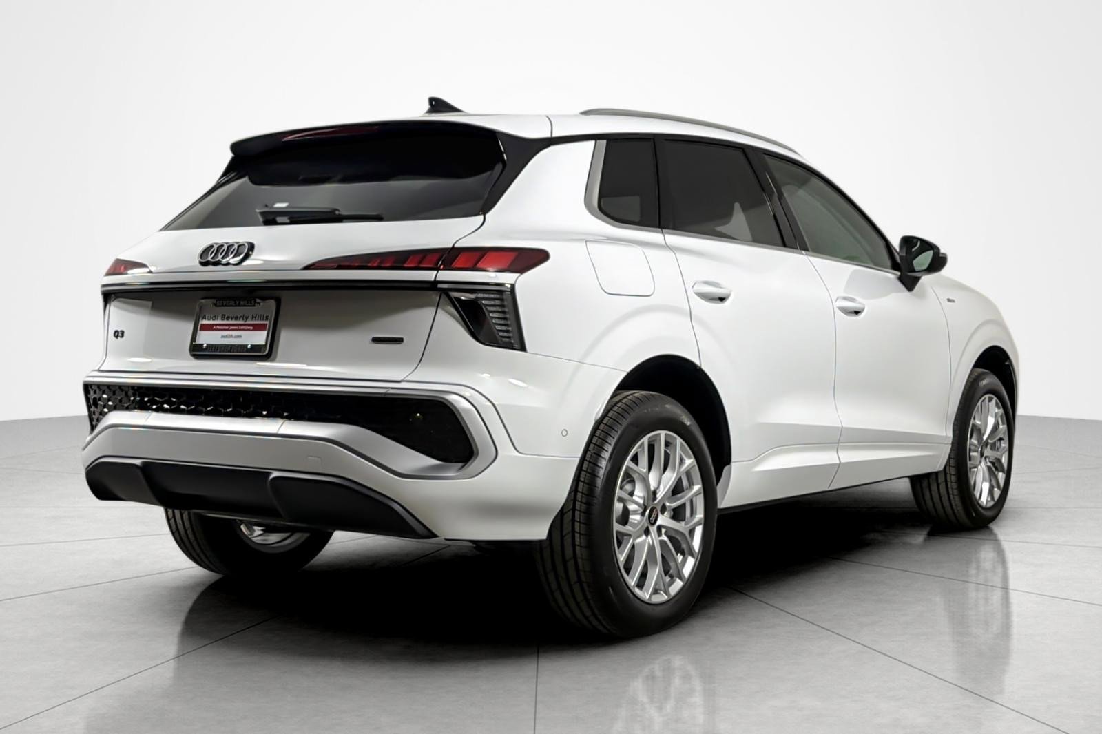 New 2026 Audi Q3 quattro 2.0T image 6