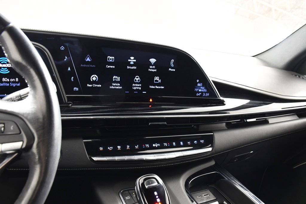 Used 2023 Cadillac Escalade Sport w/ LPO, ONYX Package image 31