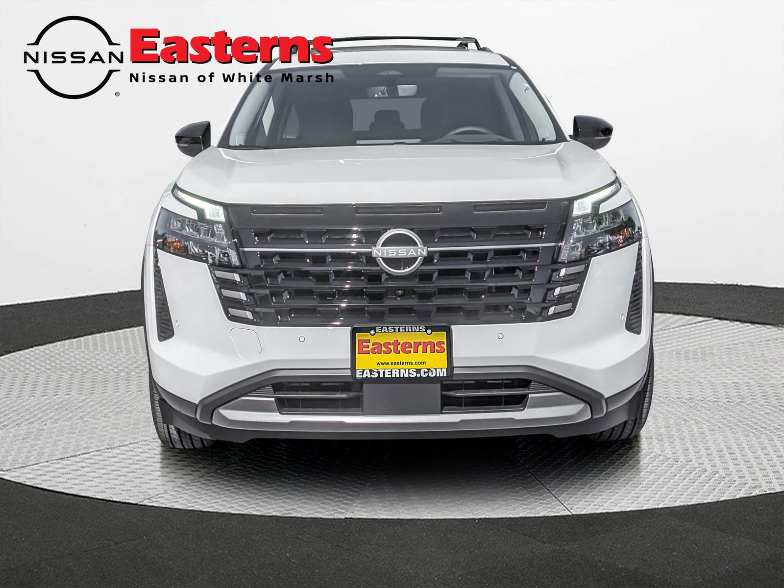 New 2026 Nissan Pathfinder Platinum AWD/4WD image 4