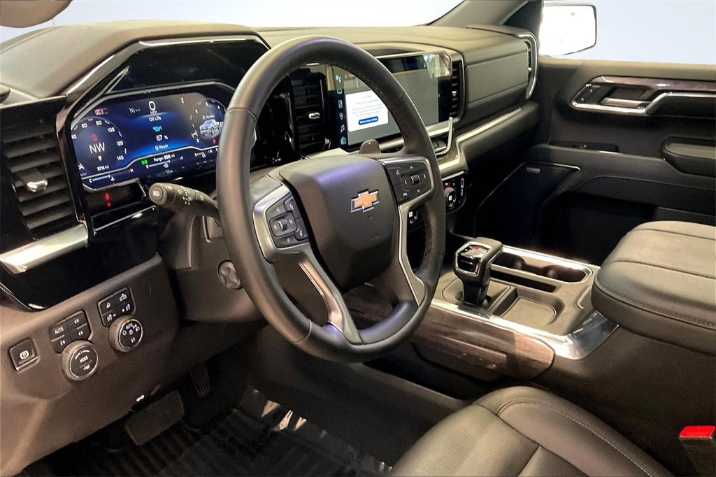 Used 2024 Chevrolet Silverado 1500 LTZ w/ Z71 Off-Road Package image 14