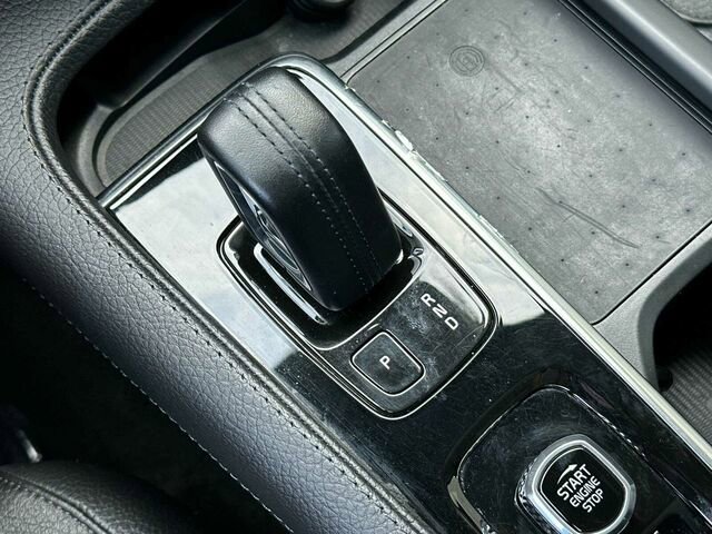 Used 2021 Volvo XC90 T8 Inscription Expression w/ Advanced Package image 27
