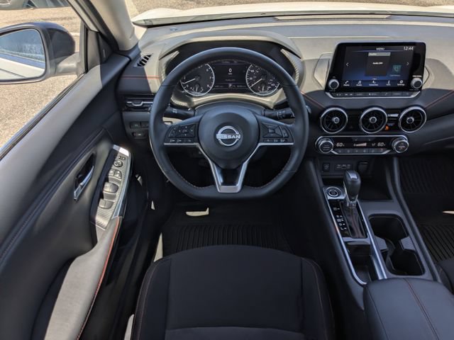Used 2025 Nissan Sentra SR w/ Midnight Edition FWD image 17