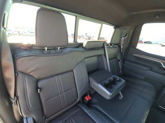 Used 2026 Chevrolet Silverado 1500 High Country w/ High Country Premium Package AWD/4WD image 16
