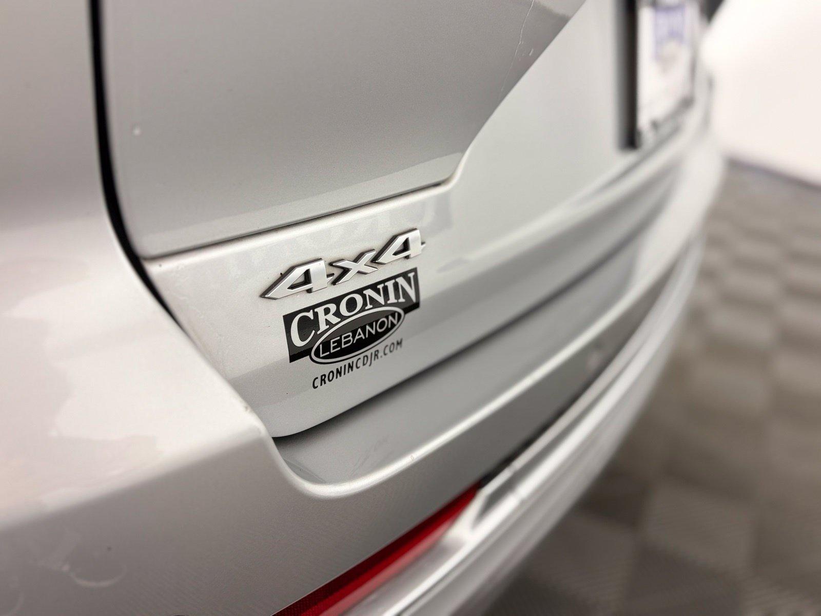 Used 2022 Jeep Grand Cherokee Summit AWD/4WD image 39
