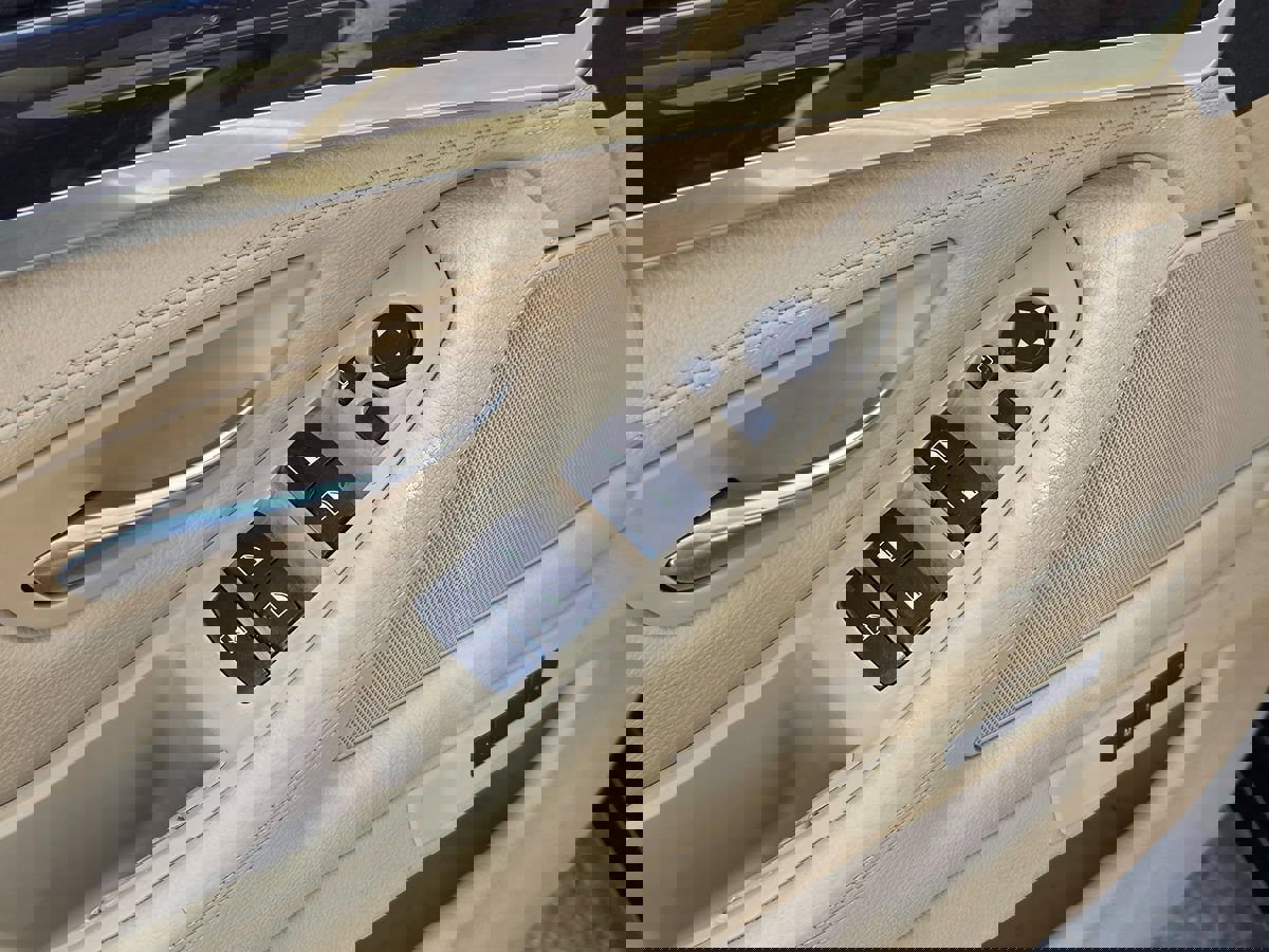 Used 2011 BMW 535i Sedan RWD image 22