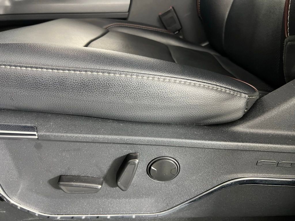 Used 2024 Ford F250 Lariat image 23