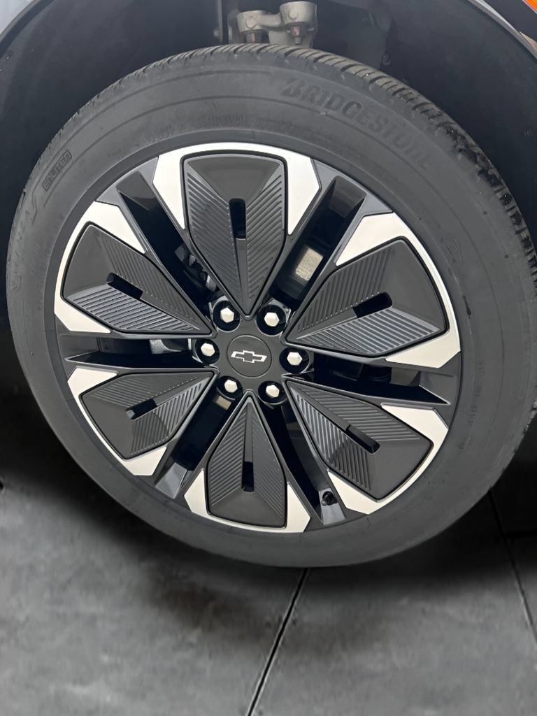 Certified 2024 Chevrolet Blazer EV RS AWD/4WD image 18