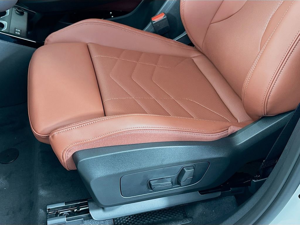 New 2026 BMW X1 xDrive28i w/ Technology Package image 26