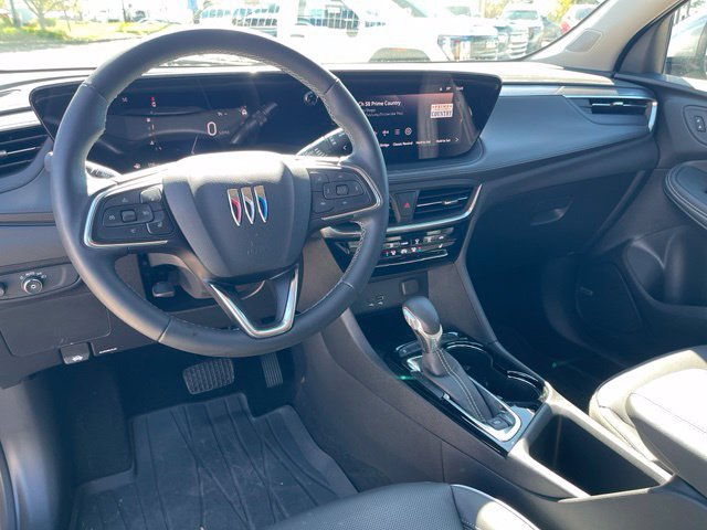 Certified 2024 Buick Encore GX Avenir w/ Avenir Technology Package FWD image 11