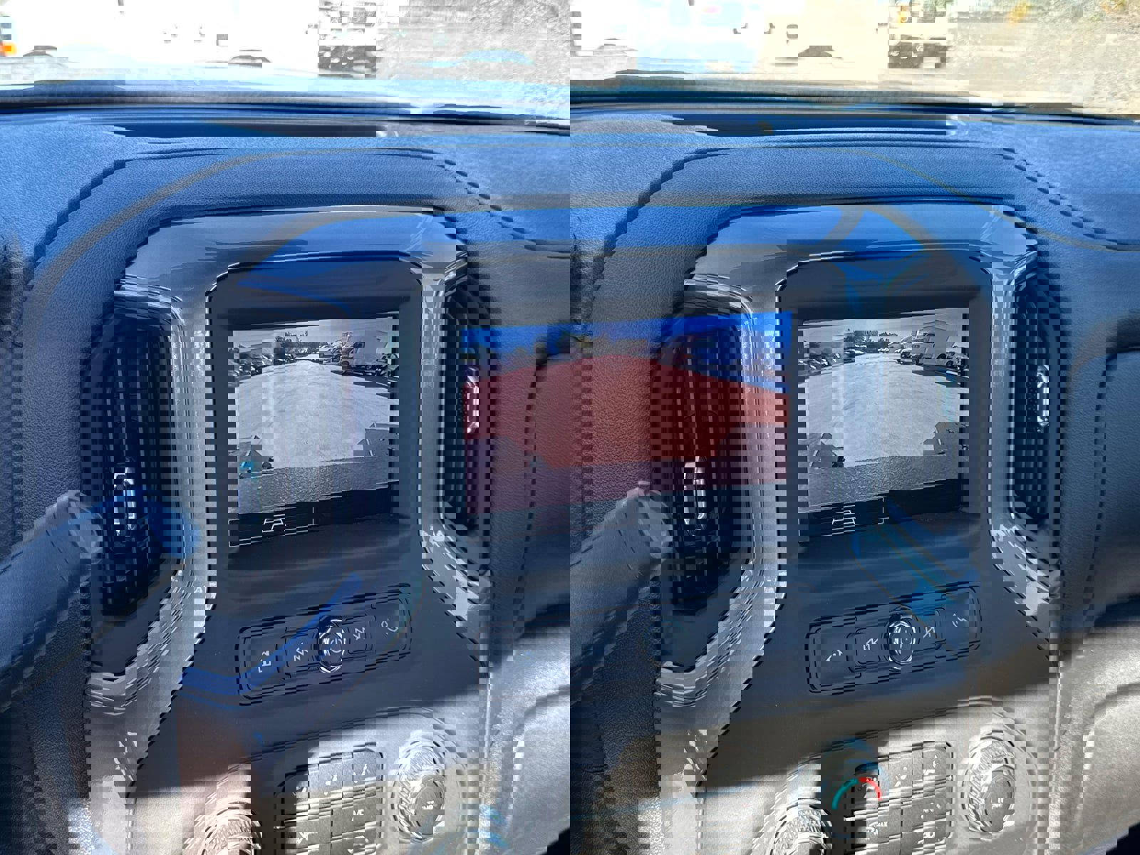 New 2025 GMC Sierra 3500 Pro w/ Fleet Convenience Package image 31