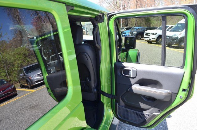 New 2025 Jeep Wrangler Unlimited Rubicon 392 image 36