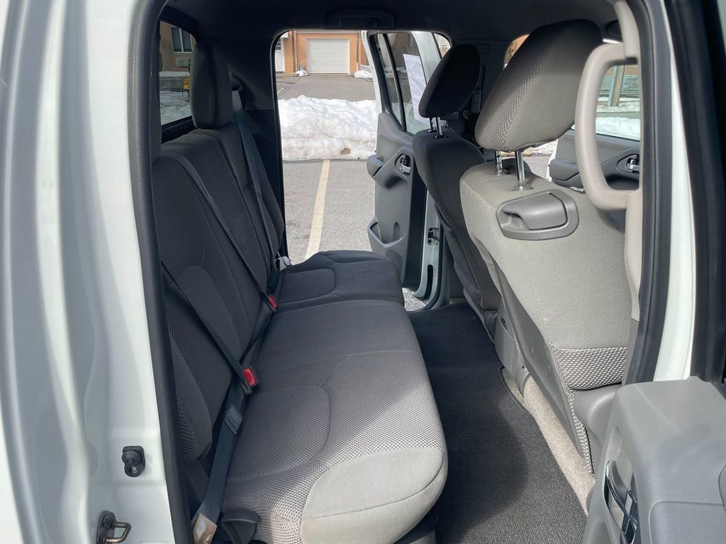 Used 2014 Nissan Frontier SV w/ SV Value Truck Package image 26