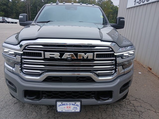 New 2027 RAM 4500 4x4 Crew Cab DRW w/ Laramie Trim Package image 11
