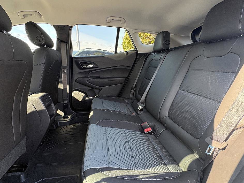New 2026 Chevrolet Trax LT w/ LT Convenience Package image 10