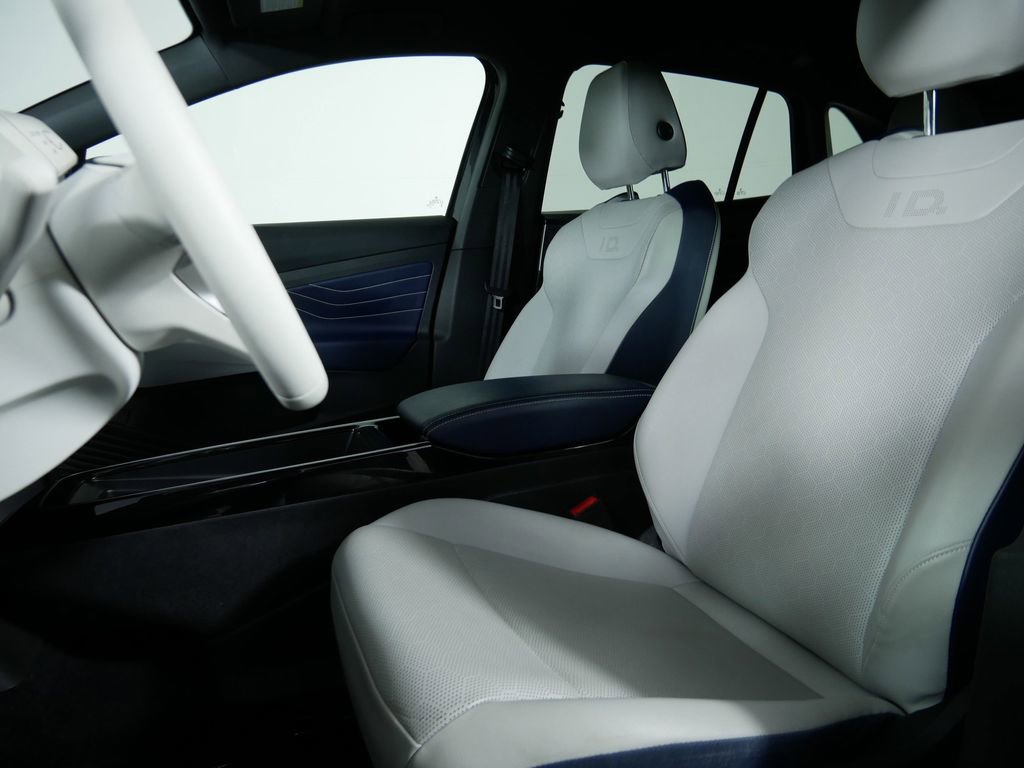 Used 2023 Volkswagen ID.4 Pro S image 15