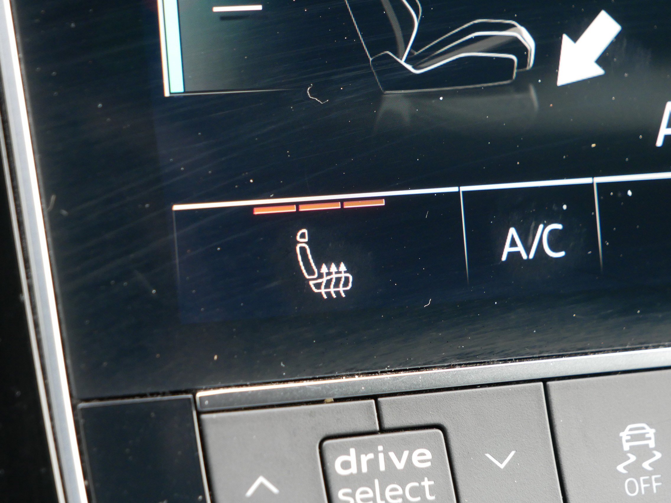 Used 2022 Audi Q7 Premium Plus w/ Premium Plus Package image 28