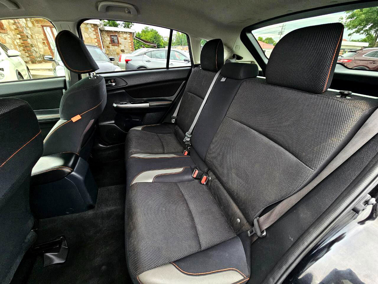 Used 2017 Subaru Crosstrek 2.0i Premium image 14