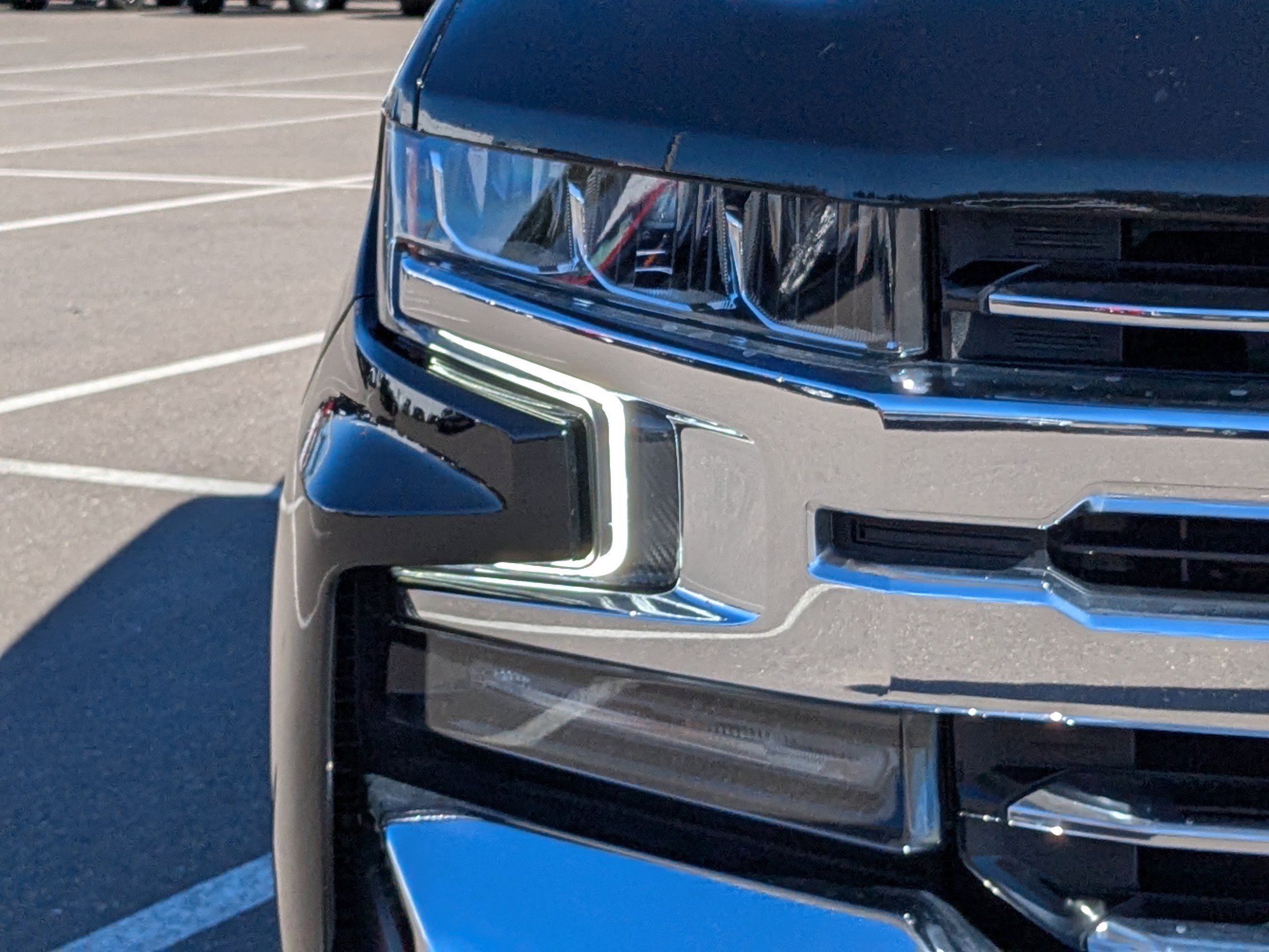 Used 2021 Chevrolet Silverado 1500 LTZ w/ LTZ Premium Package image 9