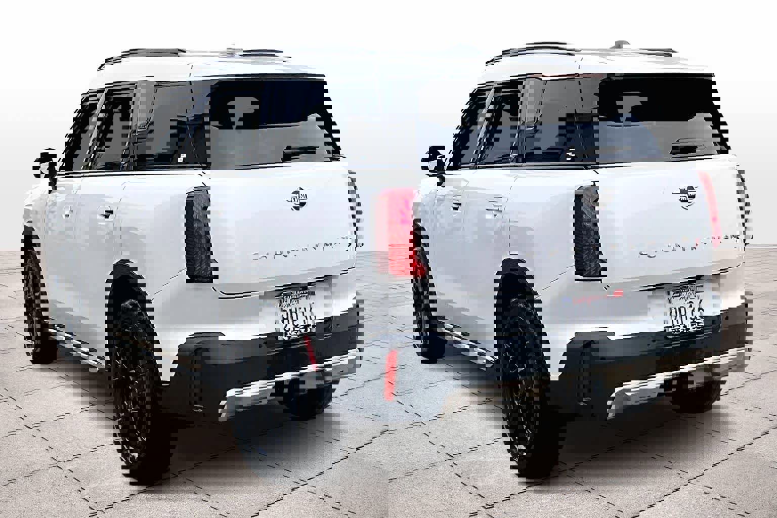 Used 2025 MINI Cooper Countryman S w/ Comfort Package Max image 14