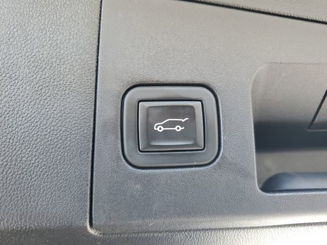 Used 2022 Cadillac XT5 Luxury image 9