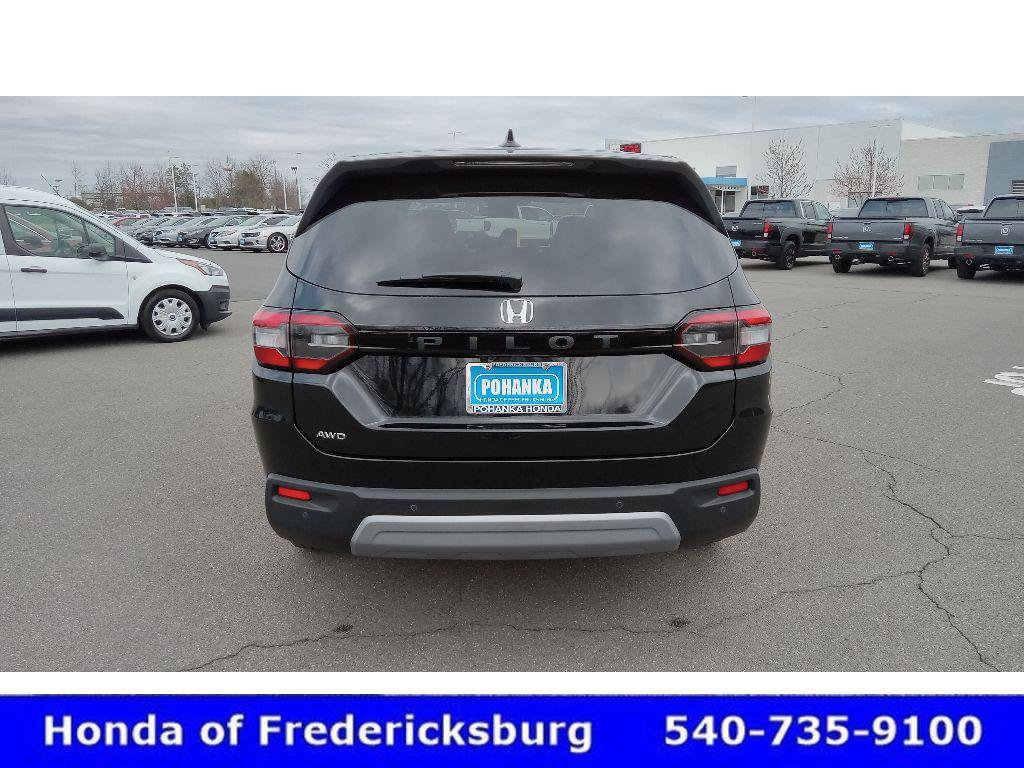 Certified 2025 Honda Pilot EX-L image 6