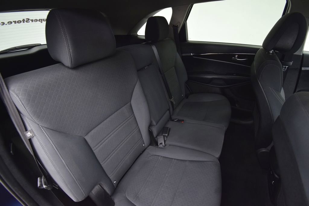 Used 2016 Kia Sorento LX image 17