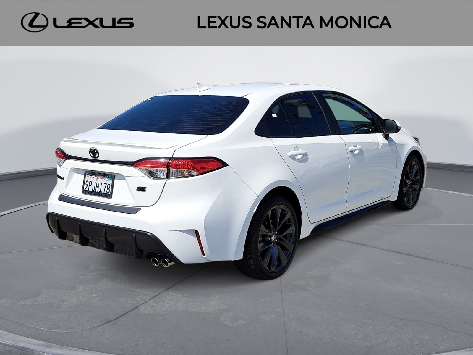 Used 2024 Toyota Corolla SE FWD image 5