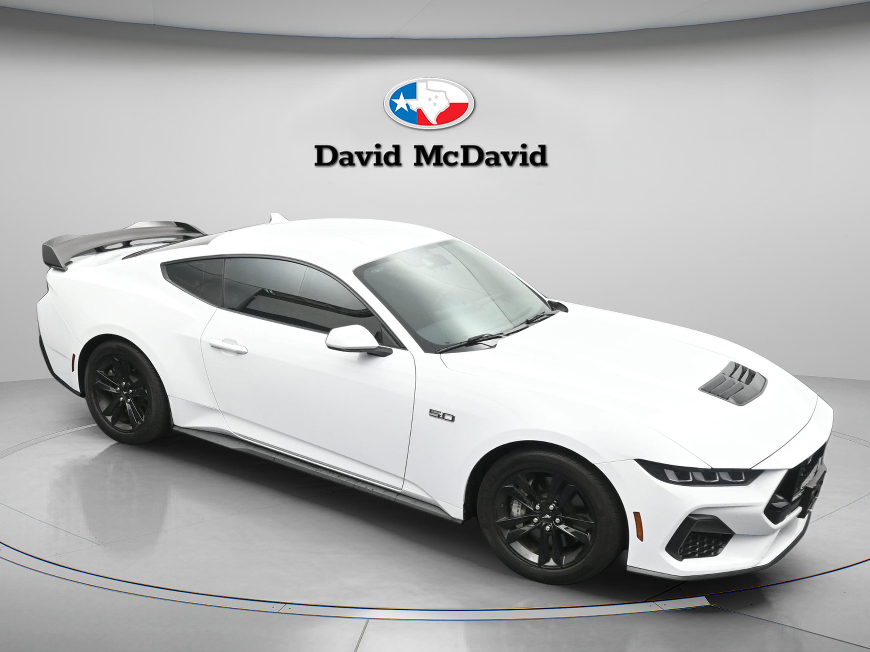 Used 2025 Ford Mustang GT RWD image 31