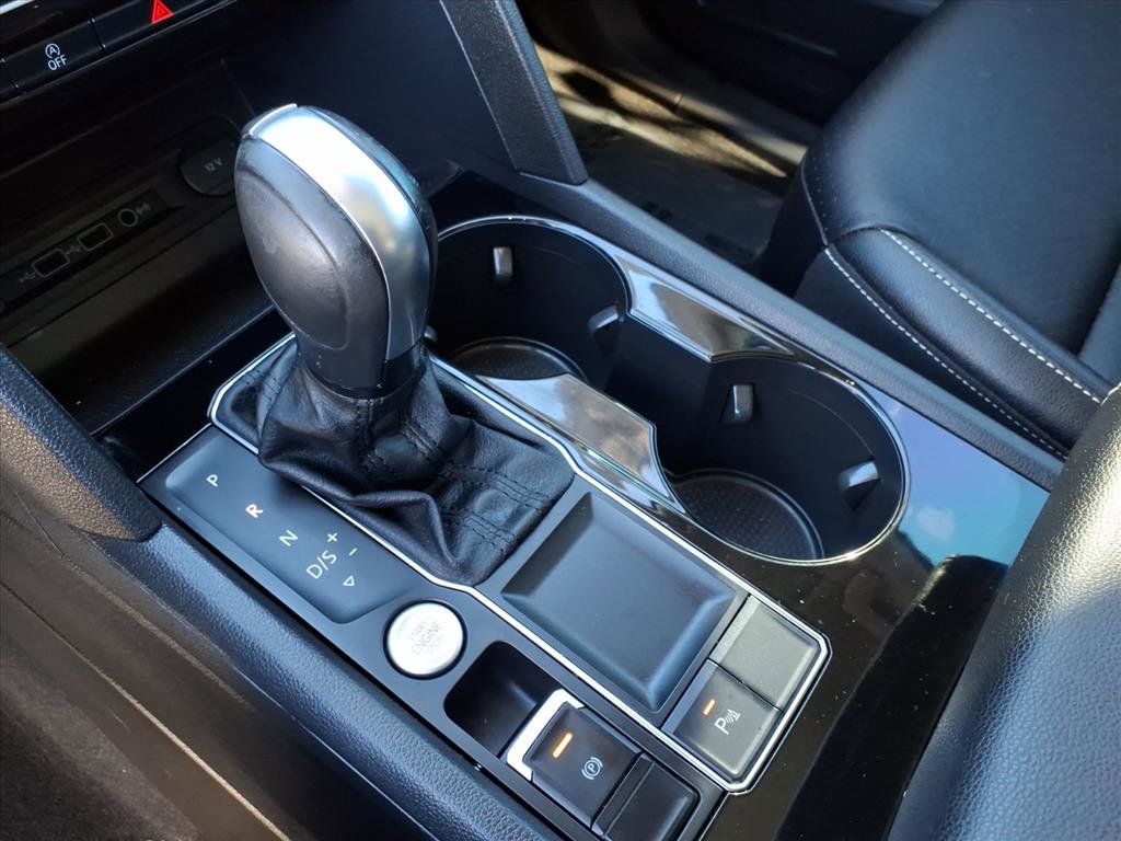 Certified 2021 Volkswagen Atlas SEL image 32