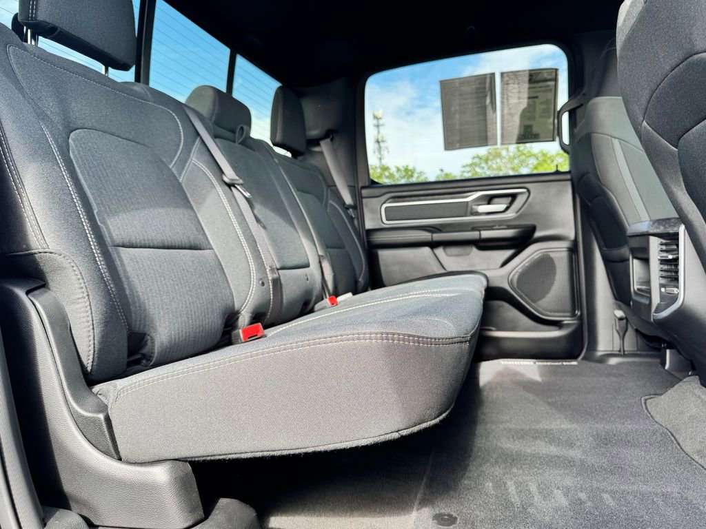 Used 2022 RAM 1500 Big Horn AWD/4WD image 15
