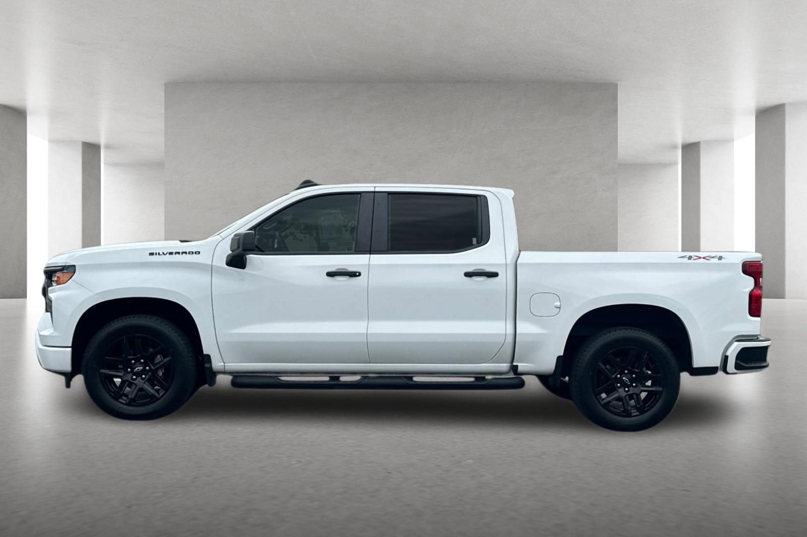 Used 2023 Chevrolet Silverado 1500 Custom w/ LPO, Dark Essentials Package AWD/4WD image 7