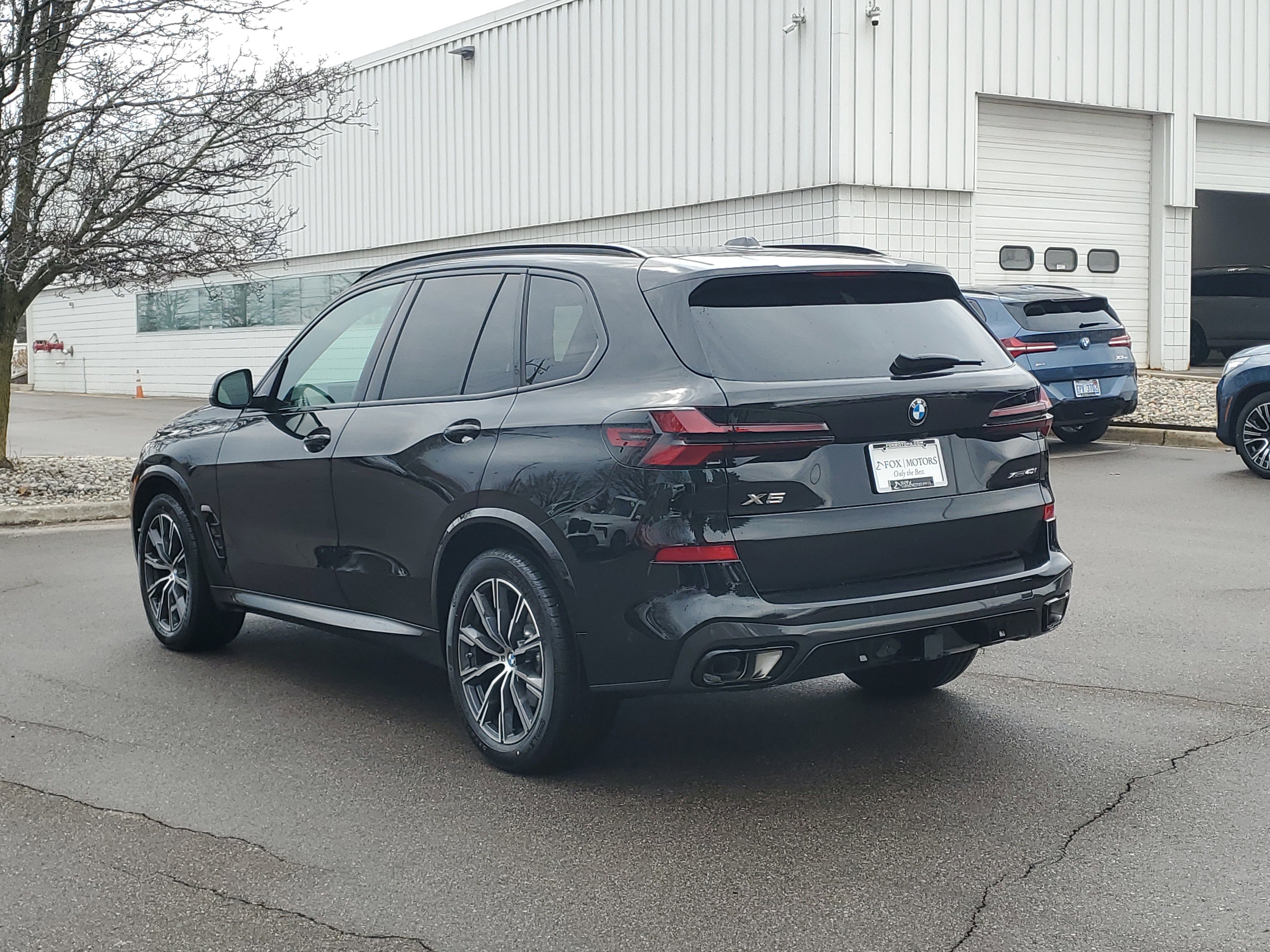 New 2026 BMW X5 xDrive40i w/ Executive Package video 2