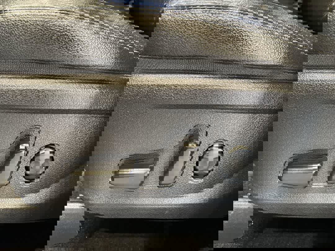 Used 2020 Hyundai Santa Fe SEL image 12