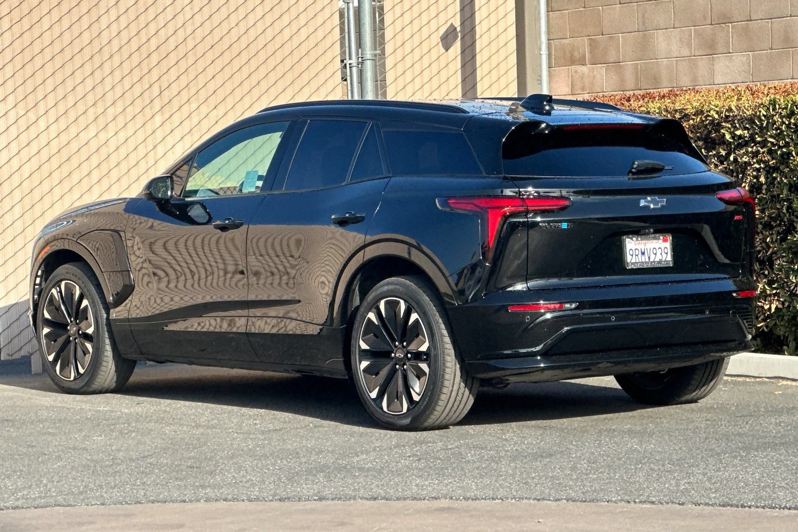 Certified 2025 Chevrolet Blazer EV RS RWD image 6