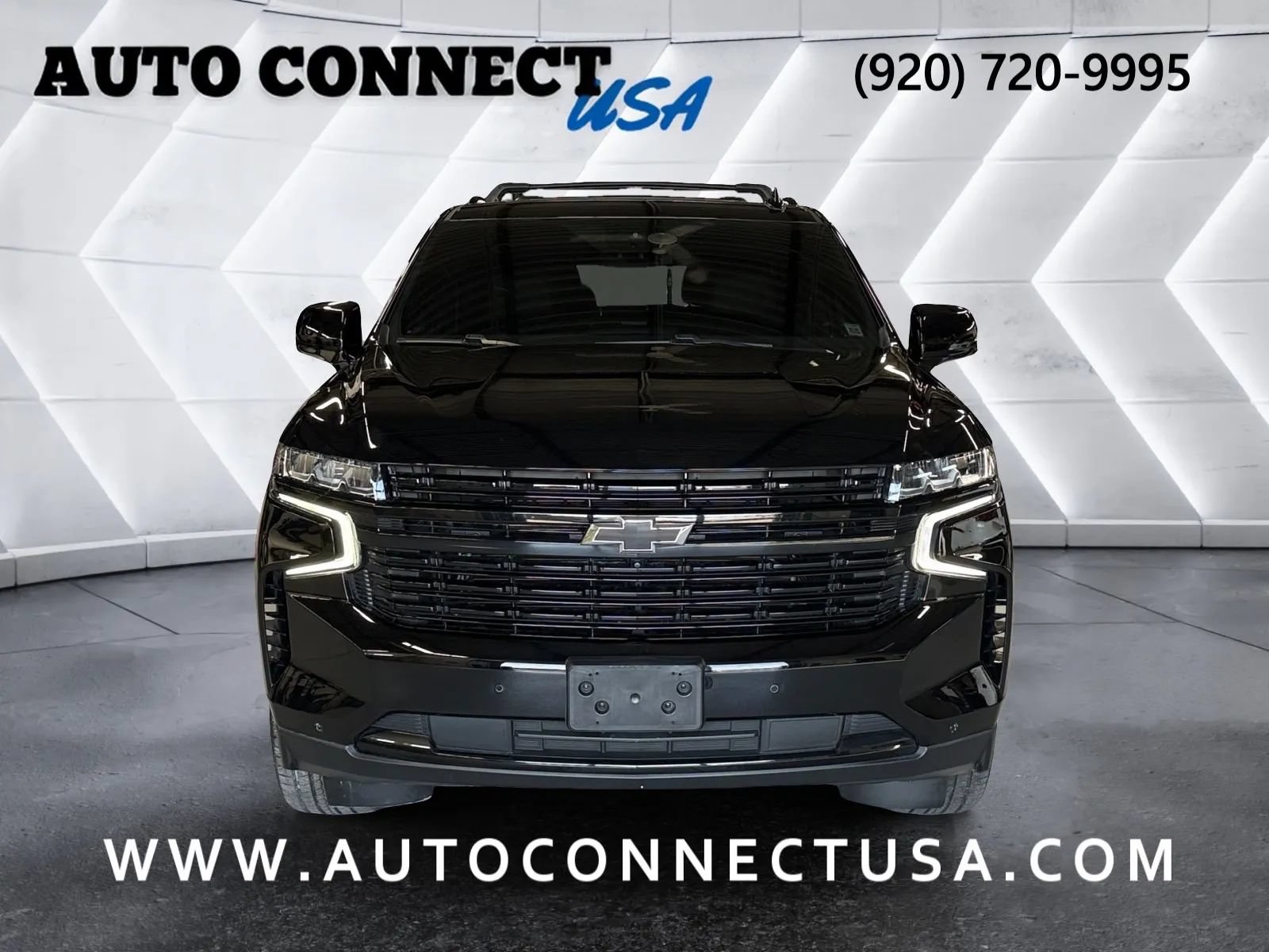 Used 2023 Chevrolet Suburban RST w/ Luxury Package AWD/4WD image 4