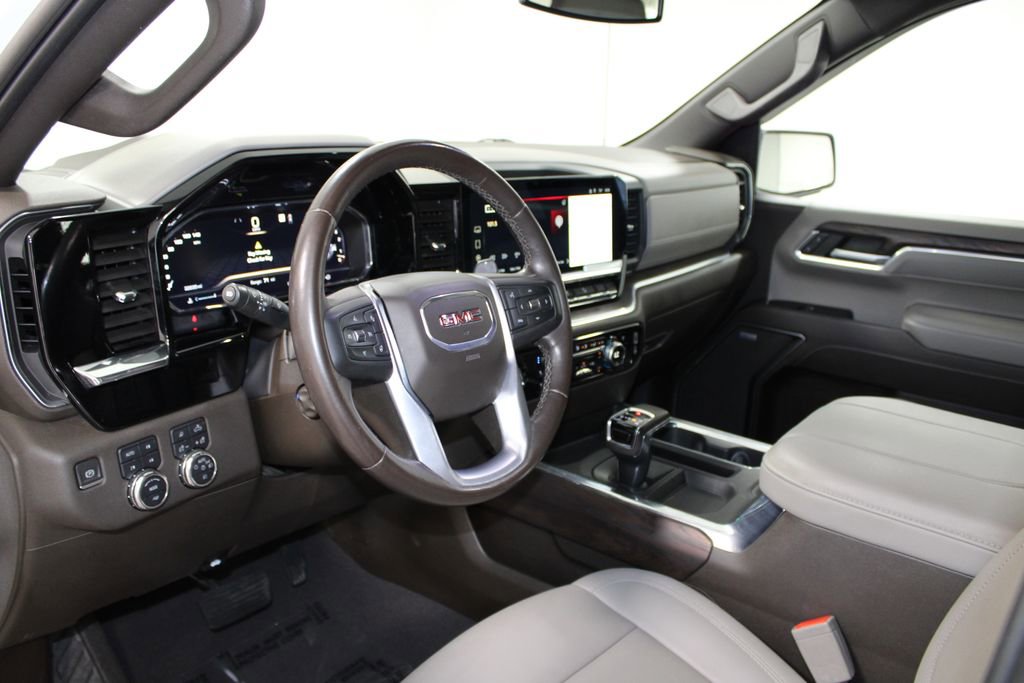 Used 2023 GMC Sierra 1500 SLT image 27