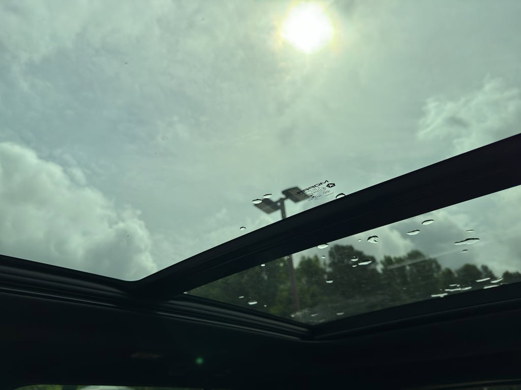 New 2026 Jeep Grand Cherokee Limited RWD image 9