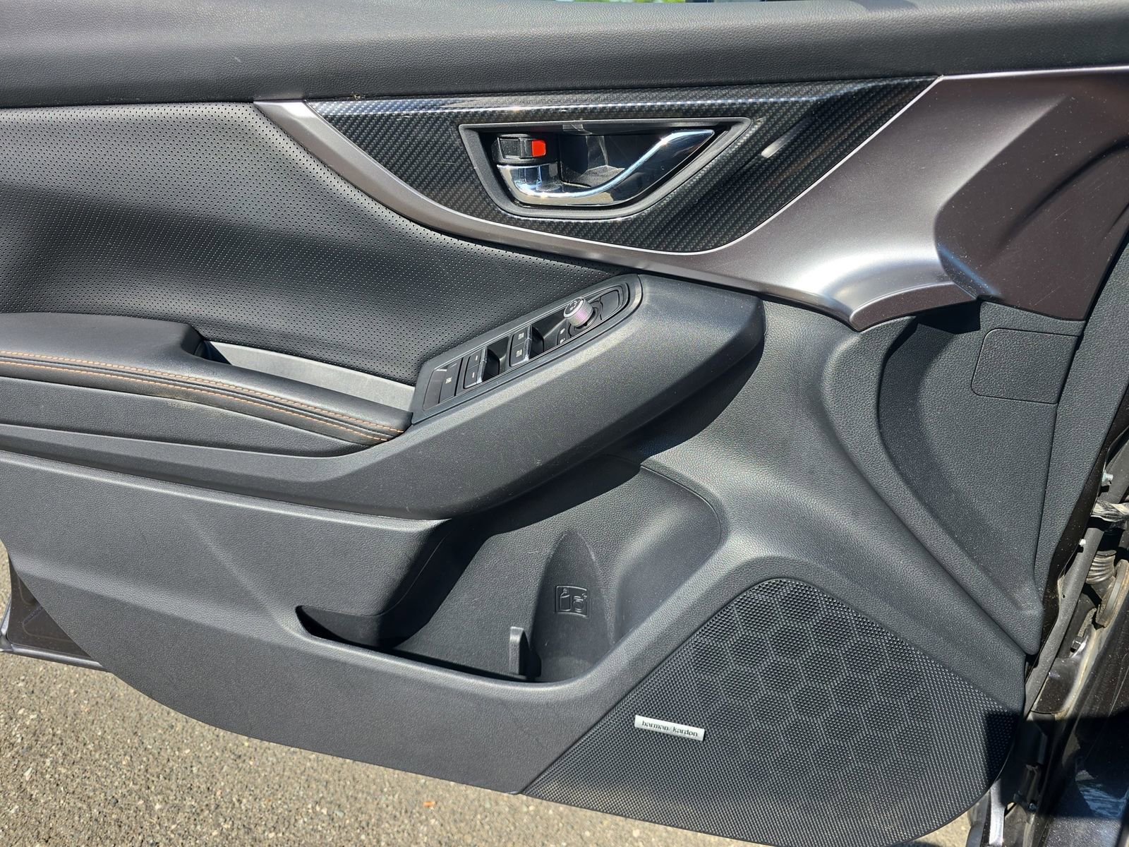 Used 2019 Subaru Crosstrek 2.0i Limited w/ Moonroof Package w/Navigation AWD/4WD image 30