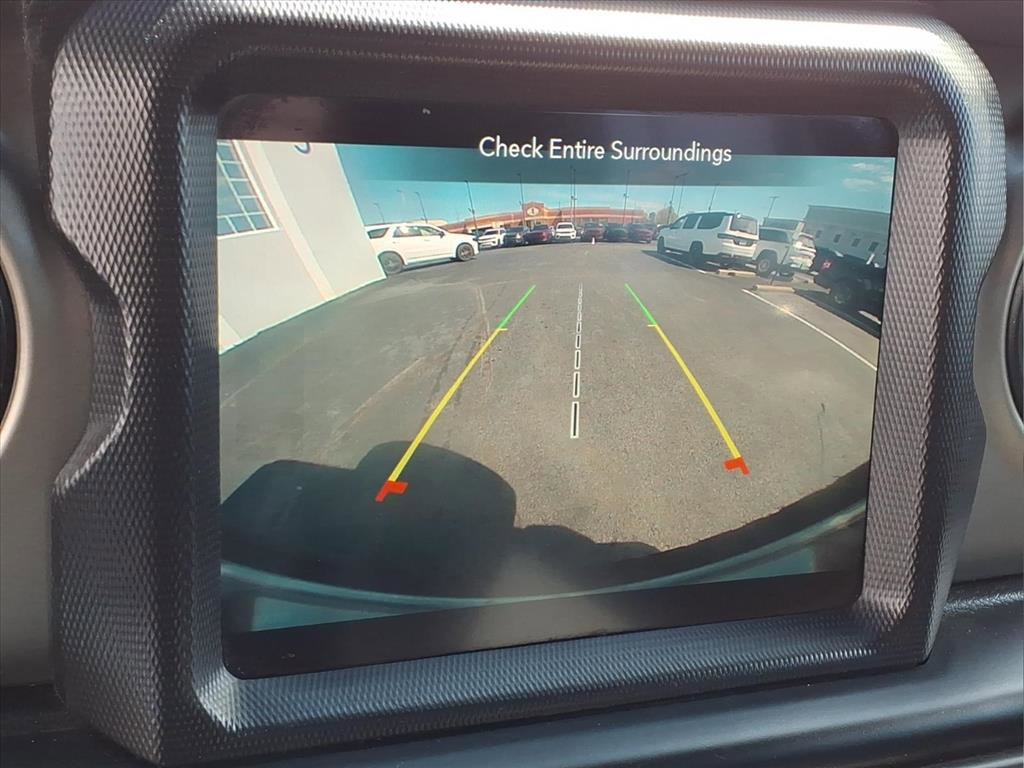 Used 2020 Jeep Wrangler Unlimited Sport AWD/4WD image 22