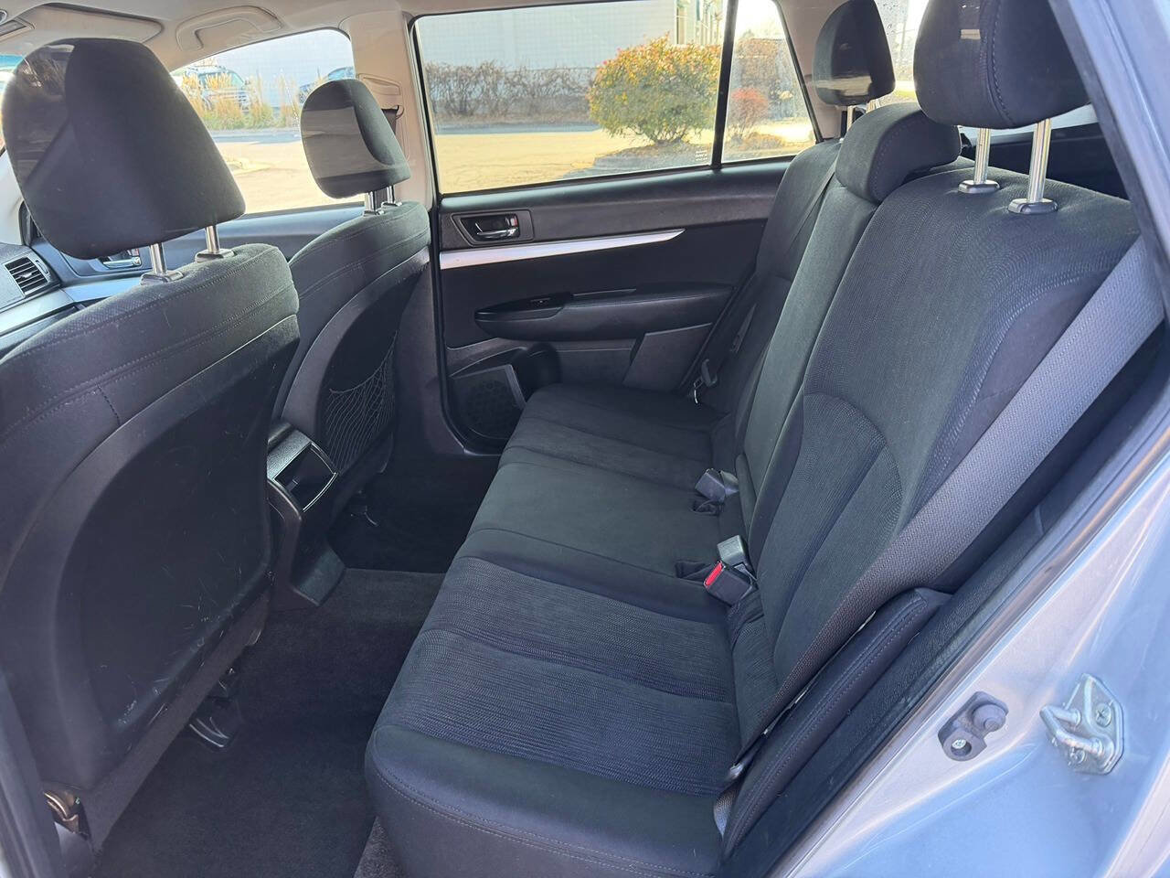 Used 2014 Subaru Outback 2.5i Premium image 24