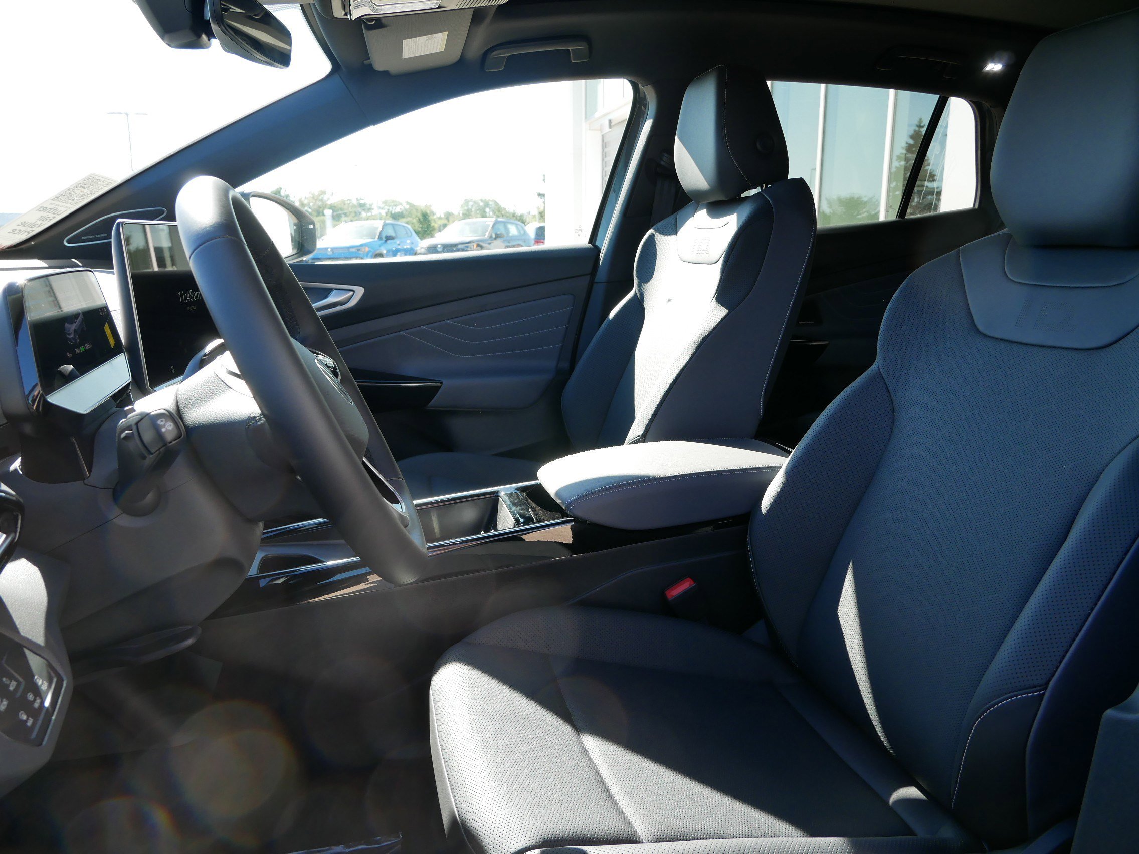 New 2025 Volkswagen ID.4 Pro S Plus image 4