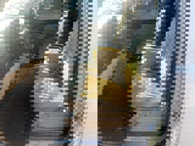 Used 2013 GMC Yukon XL Denali image 5