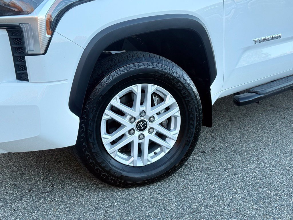 Used 2023 Toyota Tundra SR5 w/ SR5 Premium Package AWD/4WD image 2