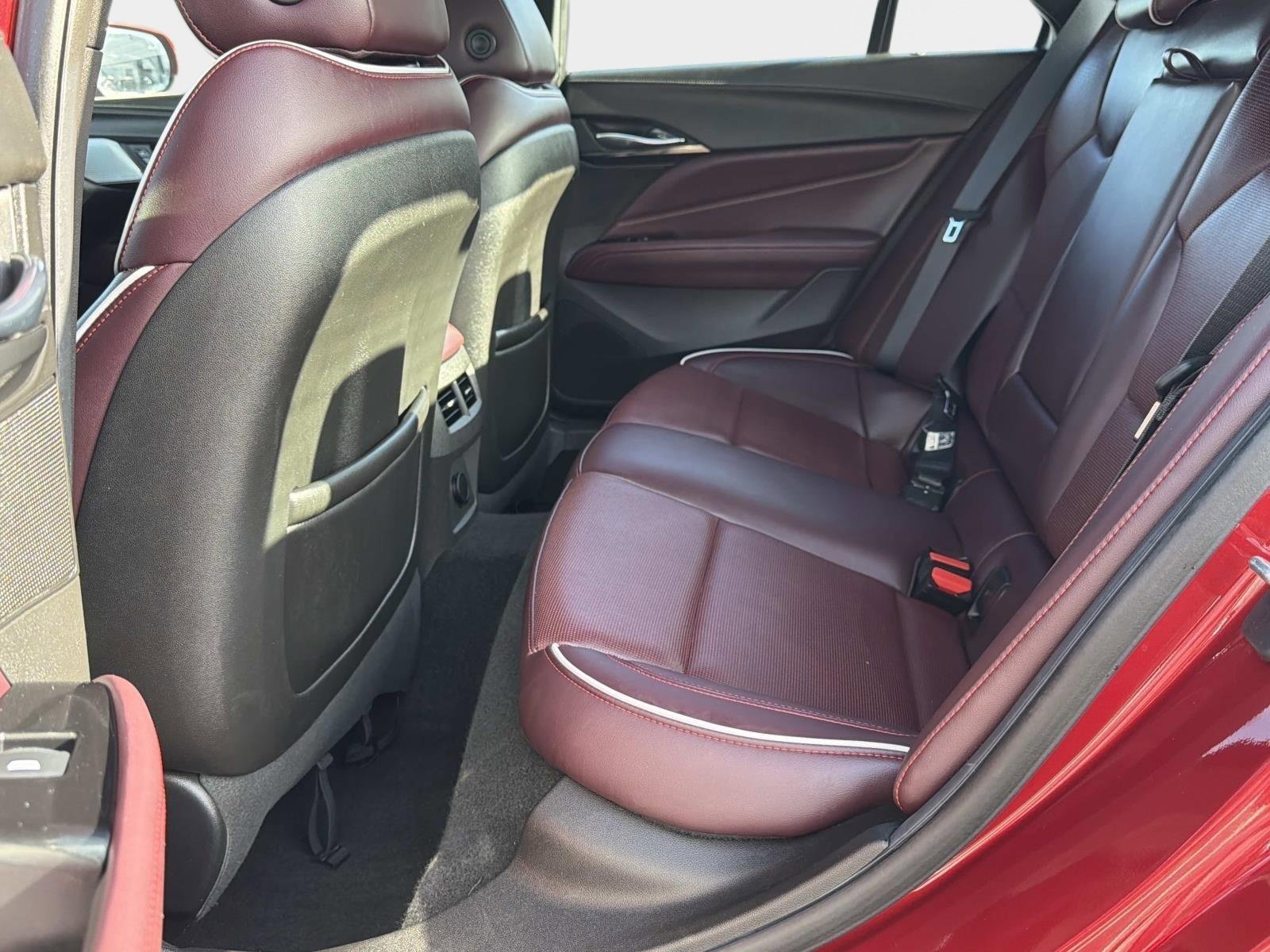 Used 2022 Cadillac CT4 V w/ Technology Package image 33