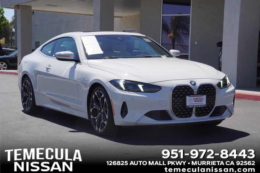Used 2025 BMW 430i Coupe w/ Premium Package RWD image 1