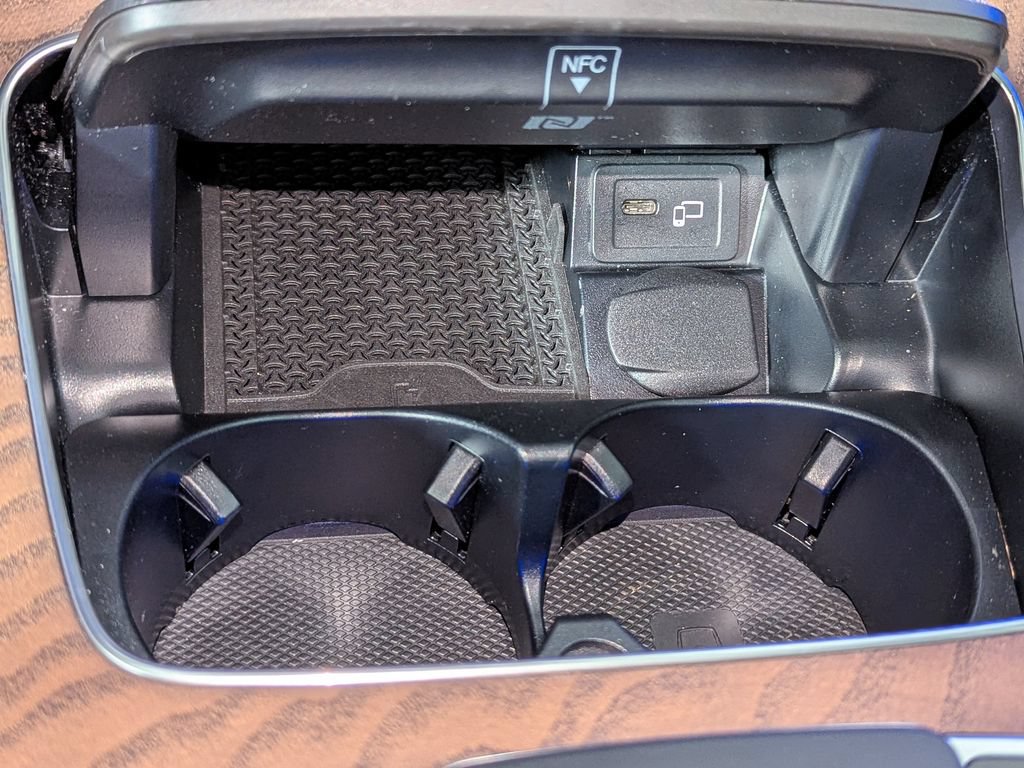 Used 2023 Mercedes-Benz E 350 4MATIC Sedan image 28