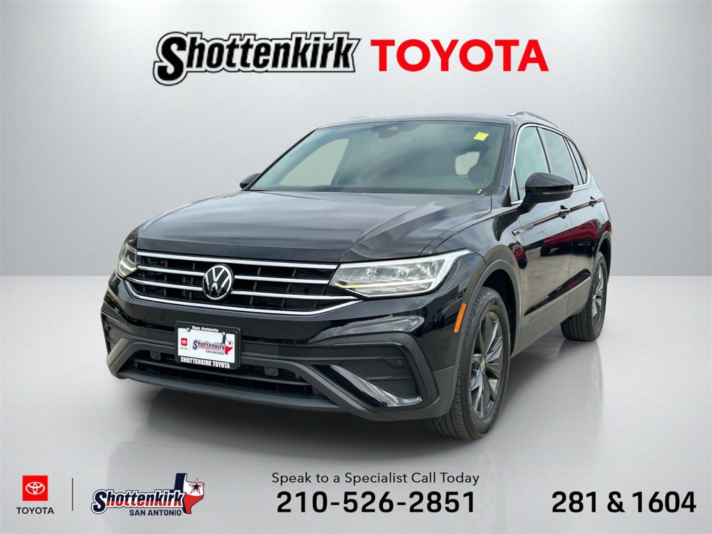 Used 2022 Volkswagen Tiguan SE